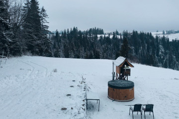 Bania zewnętrzna z hydromasażem  | Willa Lux Wolf